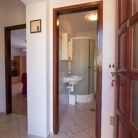 Nusret Apartment *