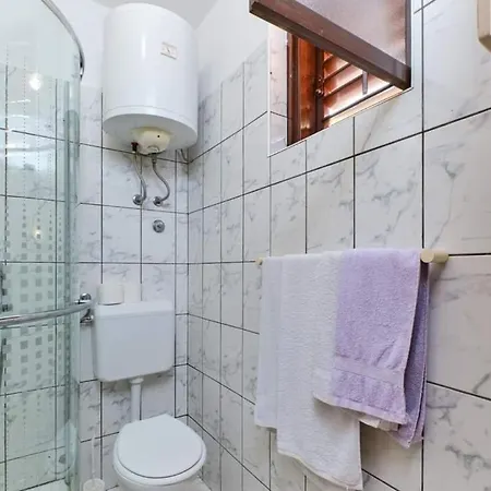 Nusret Appartement *