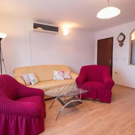 Apartment Nusret Cunski