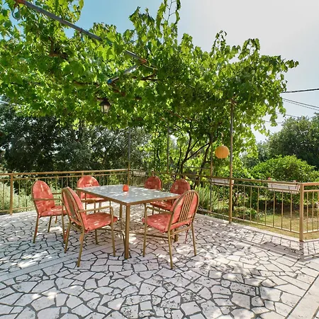 Nusret Apartmán Čunski