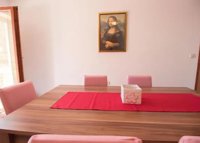 Διαμέρισμα Nusret