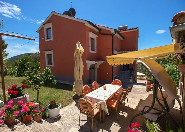 Nusret Appartement *